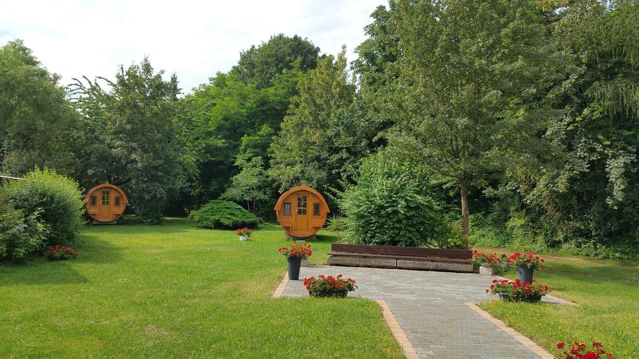Hostal Winzerhof Spengler Kulsheim Exterior foto